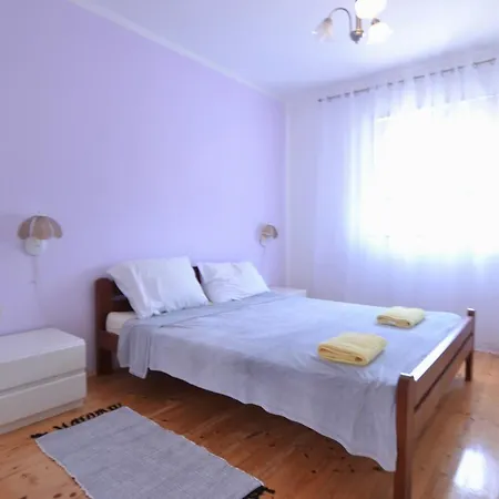 Apartment Armin Pula